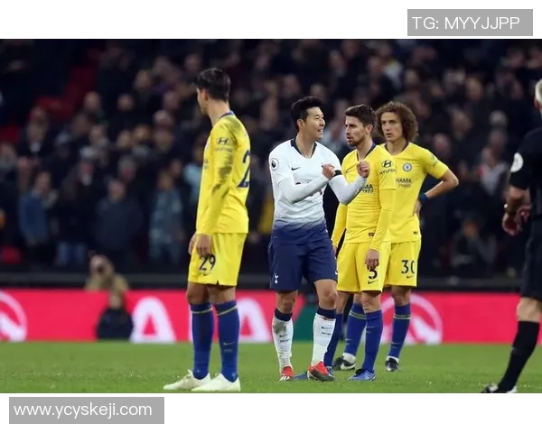 热刺逆转多特蒙德6-2大胜红牌事件引发全场热议与争议