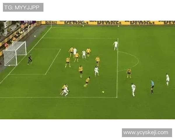 曼联狂胜波尔图五球大捷帽子戏法点燃全场激情赛后点评